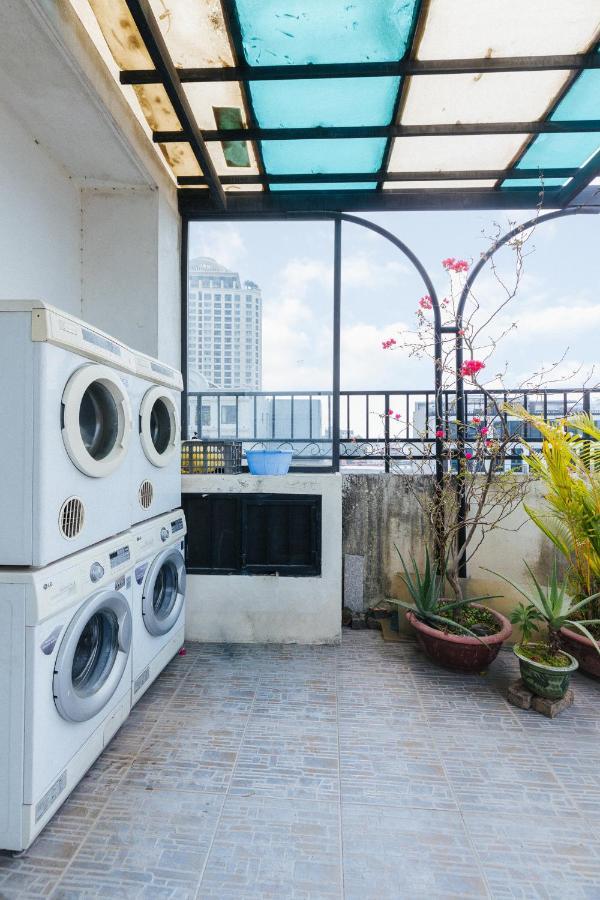 T98 Westlake Quang An - Tay Ho Center Garden View Studio! 하노이 외부 사진