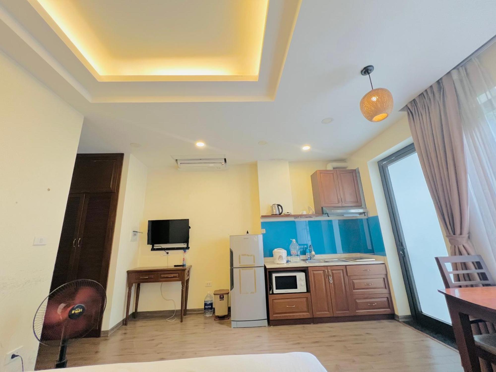 T98 Westlake Quang An - Tay Ho Center Garden View Studio! 하노이 외부 사진