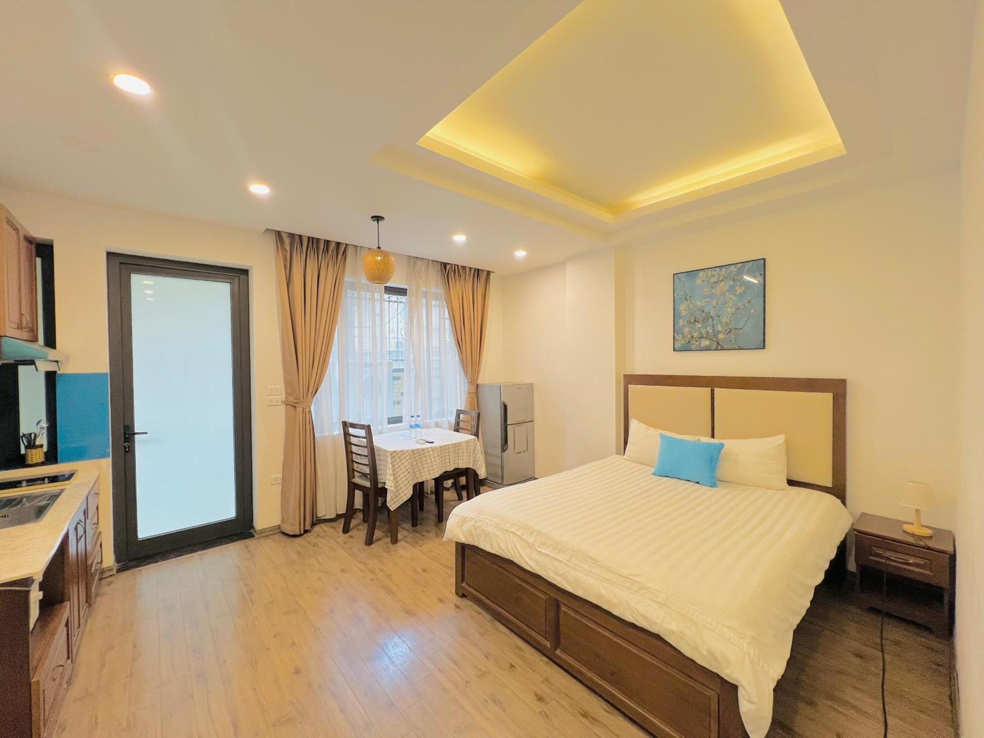 T98 Westlake Quang An - Tay Ho Center Garden View Studio! 하노이 외부 사진